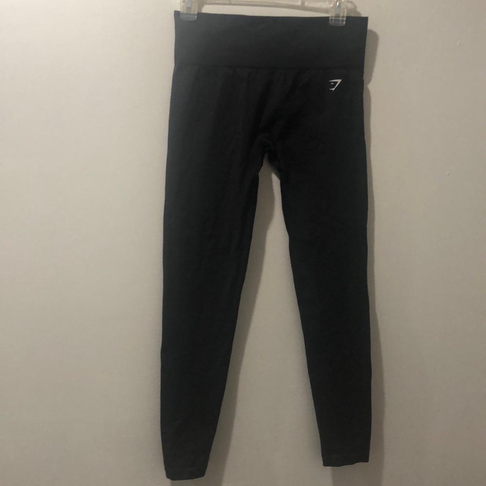 Fit Seamless Mid Rise Leggings size: Small